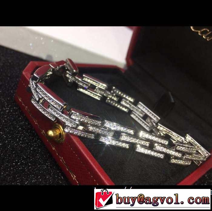 カルティエ CARTIER 目を引く春夏トップス ブレスレット 春夏！大人カジュアル 【2019年】夏のファッション