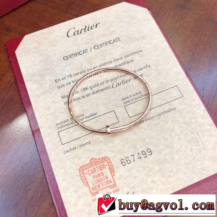カルティエ 2019年の春夏に着たい CARTIER 素敵カジュアルの春夏コレクション ブレスレット 鮮度が手に入る