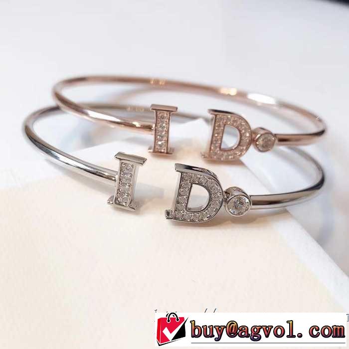 2色可選 きちんと感が抜群 ディオール DIOR 2019年の夏のマスト ブレスレット  夏らしい季節感