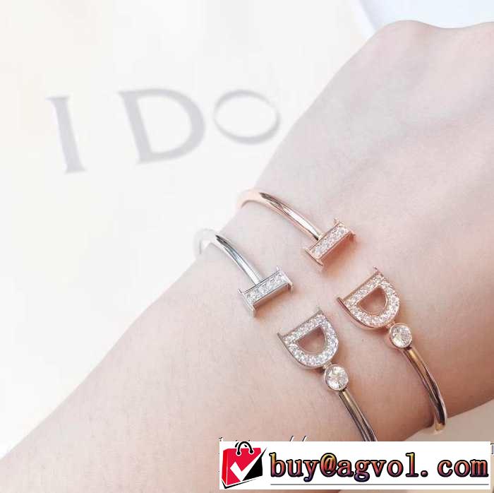 2色可選 きちんと感が抜群 ディオール DIOR 2019年の夏のマスト ブレスレット  夏らしい季節感