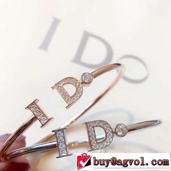 2色可選 きちんと感が抜群 ディオール DIOR 2019年の夏のマスト ブレスレット  夏らしい季節感