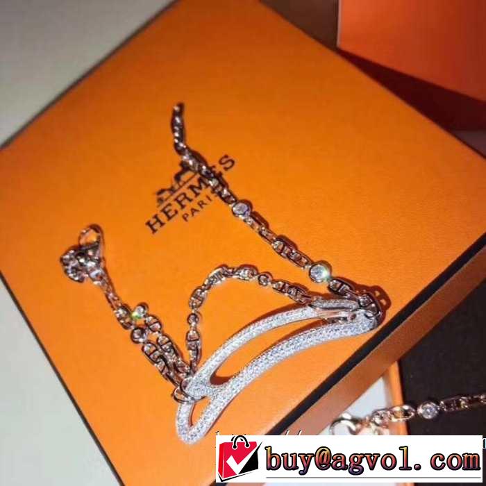 ブレスレット元気な印象のコーデ  エルメス HERMES 2色可選 2019春夏トレンドアイテム