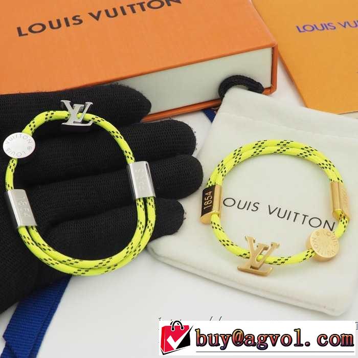 夏の大人カジュアルスタイル ルイ ヴィトン LOUIS VUITTON 2019年最新ファッション ブレスレット 多色可選 リッチな印象に