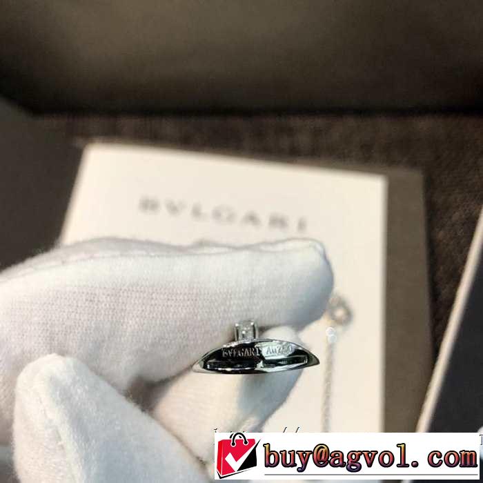 ブルガリ BVLGARI ネックレス 魅力的なカラー使い 《2019年》今、注目のストリート