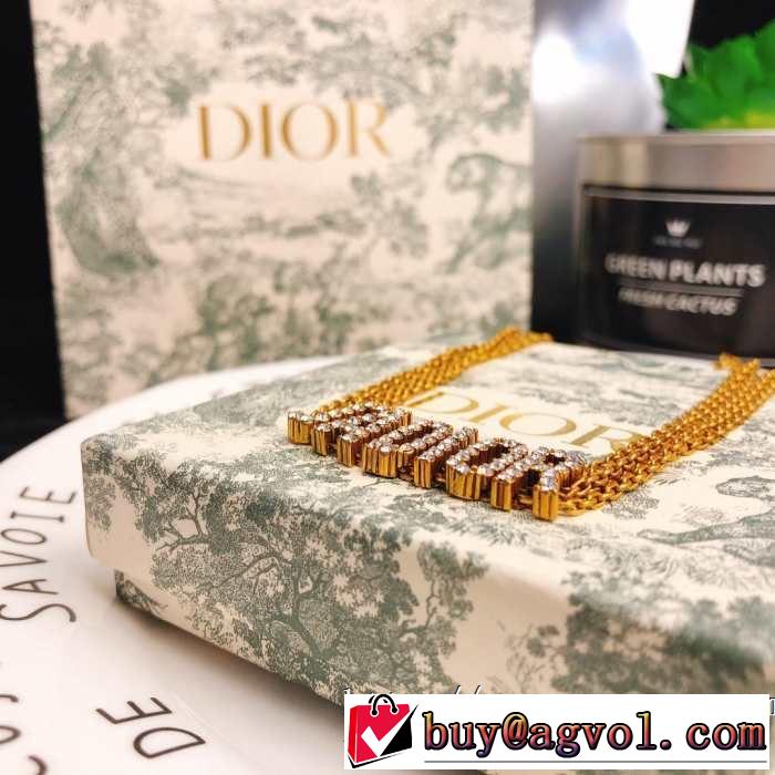今流行りの最新コレクション 《2019年》今、注目のストリート ディオール DIOR ネックレス