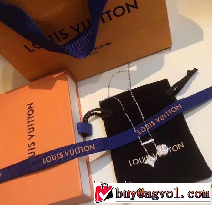 2019夏ファション新品 ルイ ヴィトン LOUIS VUITTON ネックレス 一気にトレンド感満載な着こなし