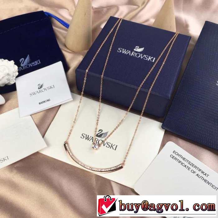 ネックレス 夏に良く似合うちょっと新品 おしゃれな夏ファッション2019 スワロフスキー SWAROVSKI