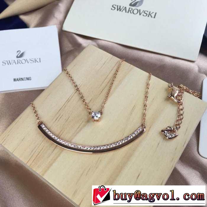 ネックレス 夏に良く似合うちょっと新品 おしゃれな夏ファッション2019 スワロフスキー SWAROVSKI