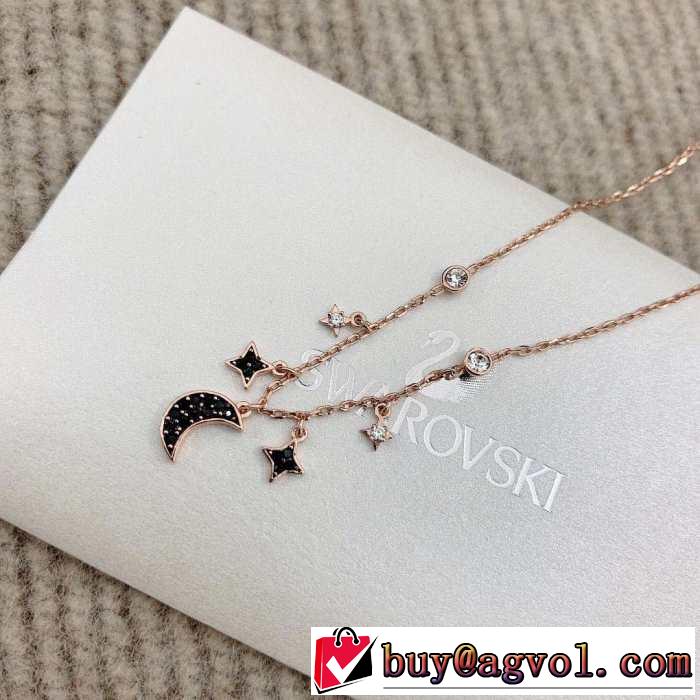 スワロフスキー SWAROVSKI ネックレス 季節をまたい新作アイテム 2019年の夏のマスト