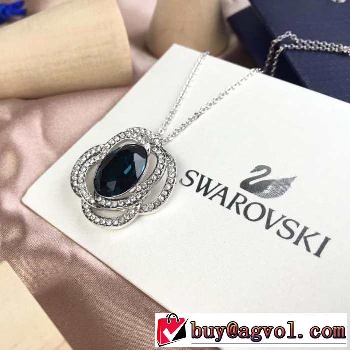 ネックレス スワロフスキー SWAROVSKI 大人カジュアル夏ファッション2019 暑い季節も大活躍