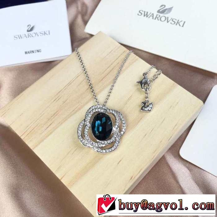 ネックレス スワロフスキー SWAROVSKI 大人カジュアル夏ファッション2019 暑い季節も大活躍