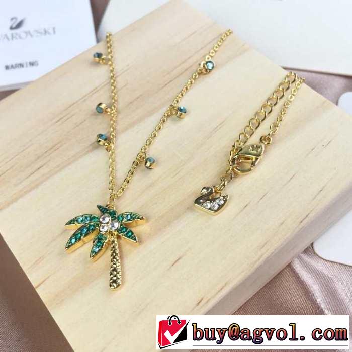 スワロフスキー SWAROVSKI ネックレス 春夏！大人カジュアル  2019春夏トレンドアイテム