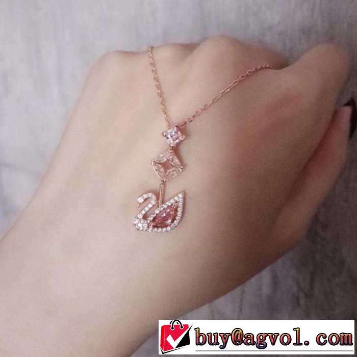 2019春夏も引き続きトレンド 今年春夏ファション流行り スワロフスキー SWAROVSKI ネックレス