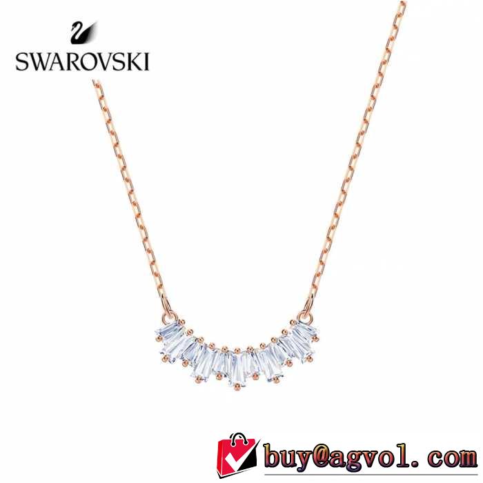 ネックレス おすすめ大人かわいい着こなし 2019年の春夏に着たい スワロフスキー SWAROVSKI
