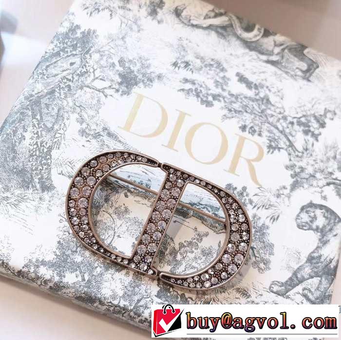 ディオール DIOR ブローチ 春夏トップス最新情報をチェック 季節感もプラス2019新作
