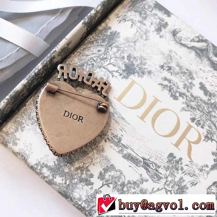 今や定番アイテム好評品 おすすめファション2019人気カラー ディオール DIOR ブローチ
