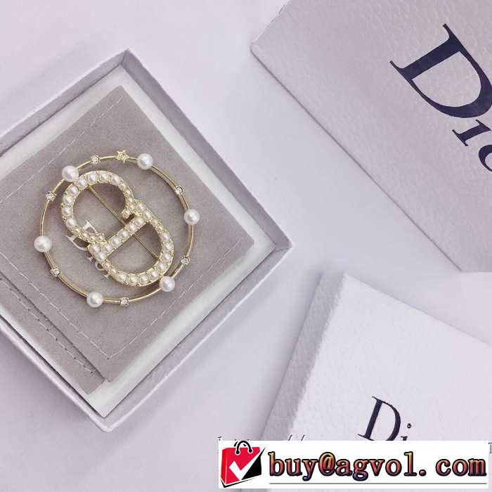 最新トレンドファッション新着 流行スタイル2019春夏新作 ディオール DIOR ブローチ