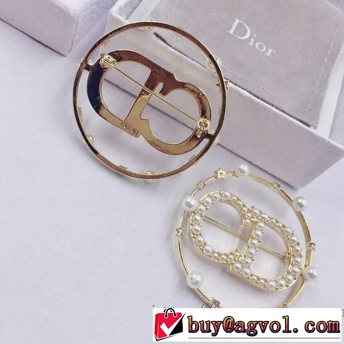最新トレンドファッション新着 流行スタイル2019春夏新作 ディオール DIOR ブローチ