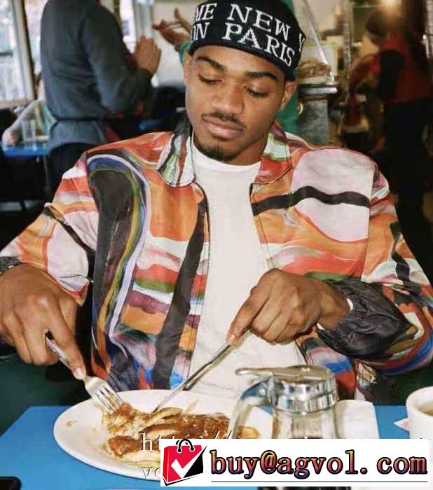 シュプリーム秋冬もちろん主役級  SUPREME 大人かわいい秋冬コーデを楽しみ ハーフコート 2019秋のファッショントレンドはこれ
