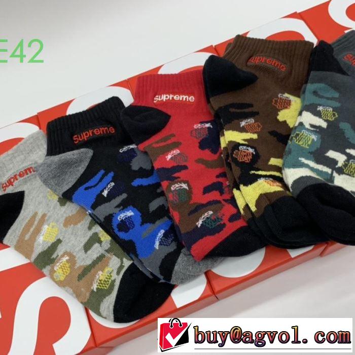 更にトレンドが急上昇中 靴下  シュプリーム SUPREME  先取り 2019/2020秋冬ファッション