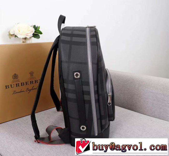 リュック 大人カジュアル夏ファッション2019 春夏シンプルファッションでOK！  バーバリー BURBERRY