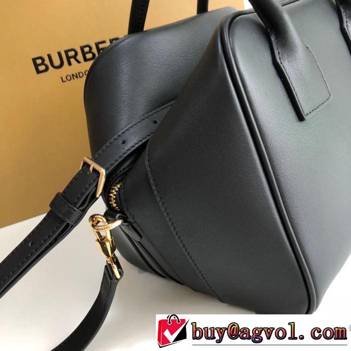 レディースバッグ スタイルUPして着こなす  バーバリー 2019年春夏のトレンドアイテム BURBERRY おしゃれな大人の着こなし