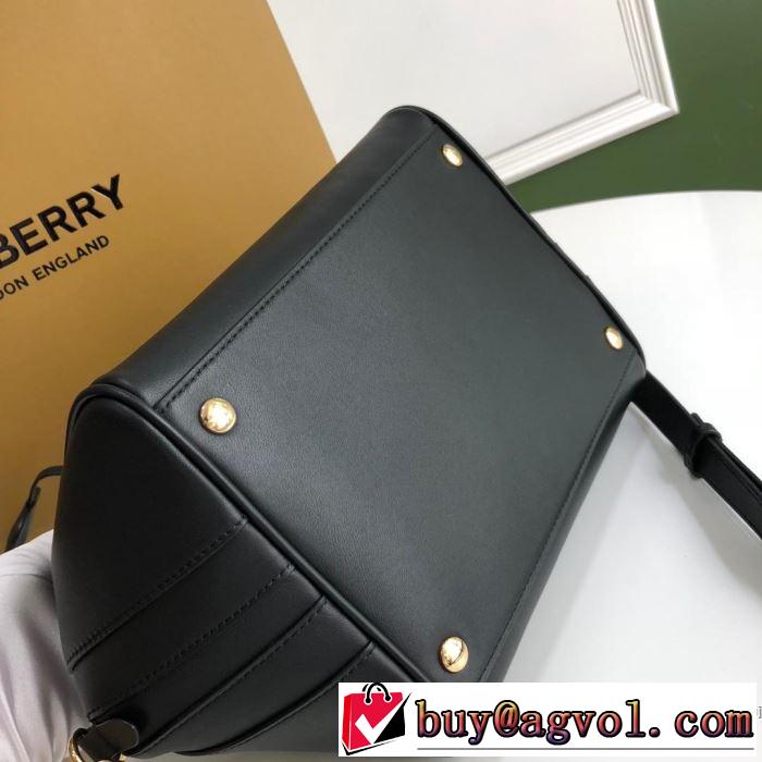 レディースバッグ スタイルUPして着こなす  バーバリー 2019年春夏のトレンドアイテム BURBERRY おしゃれな大人の着こなし