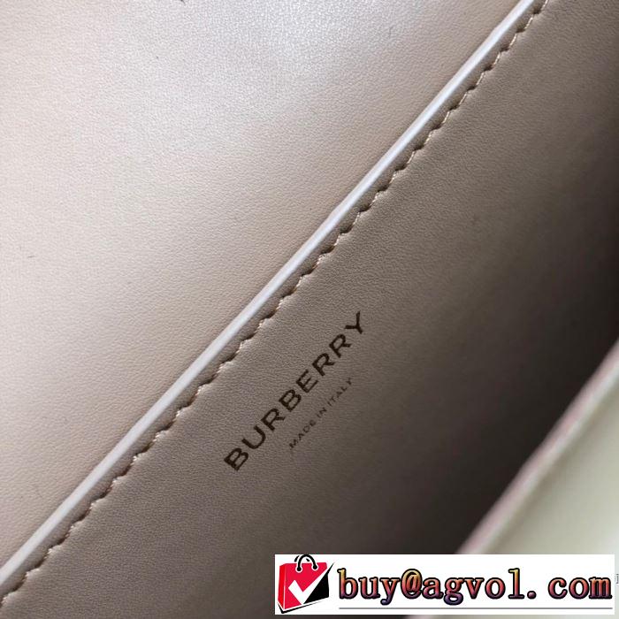 素敵カジュアルの春夏コレクション レディースバッグ  新作コレクションを見る バーバリー BURBERRY 2019年の春夏に着たい