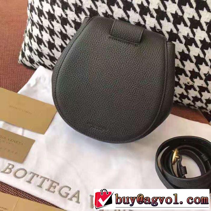 化粧バッグ 夏気分UP最新コレクション ボッテガ ブランド BOTTEGA VENETA  多色選択可 新作コレクションを見る