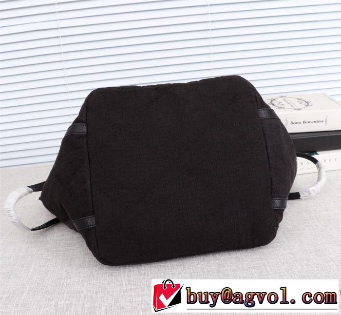 レディースバッグ 春夏らしい華やか ブランド お洒落トレンド人気 コピー 2019即旬な装いに 季節をまたい新作アイテム