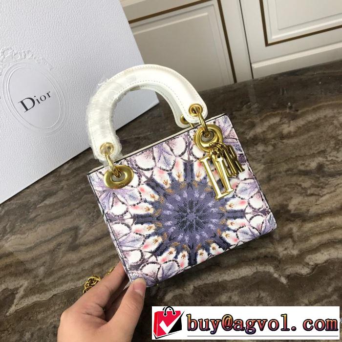 ディオール DIOR ハンドバッグ 2019年春夏のトレンドアイテム 春夏シンプルファッションでOK！