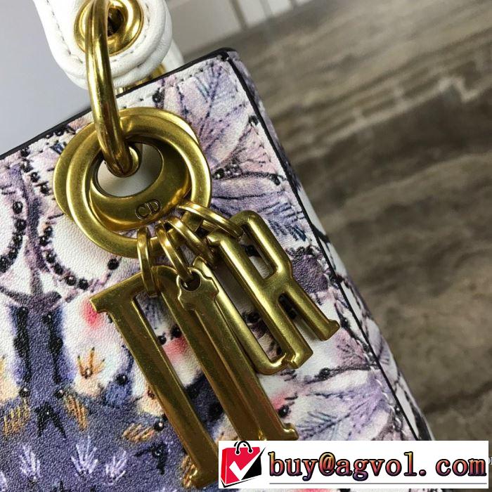 ディオール DIOR ハンドバッグ 2019年春夏のトレンドアイテム 春夏シンプルファッションでOK！