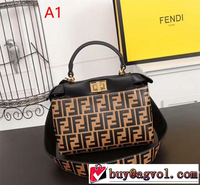 2019春夏も引き続きトレンド 春夏の流行りトップス フェンディ FENDI ハンドバッグ  2色可選