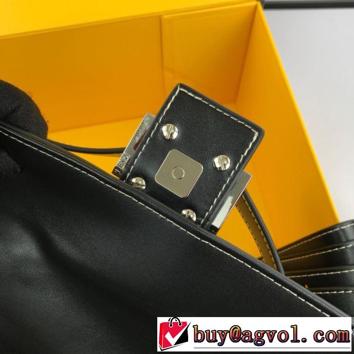 2色選択可夏の最新ファッション フェンディ オススメしたい最新注目ファション FENDI  2019年春夏シーズンの人気 レディースバッグ