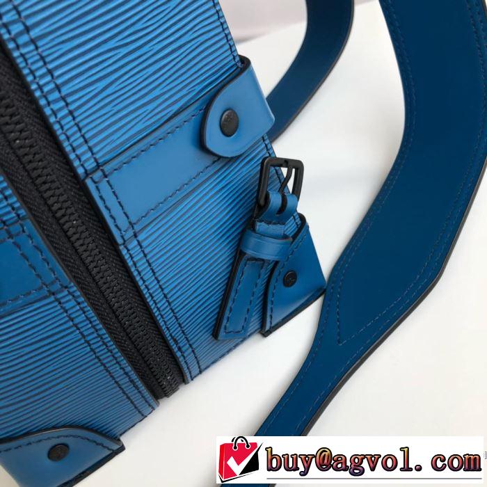 夏の大人カジュアルスタイル レディースバッグ  ルイ ヴィトン 2019年最新ファッション LOUIS VUITTON  リラックススタイルが実現