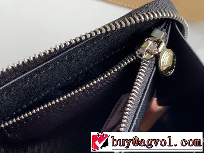 財布/ウォレット 最新秋冬トレンドをチェック！2019-20秋冬 バーバリー やっぱり優しい色 BURBERRY 絶対おさえるべきカラーと最新