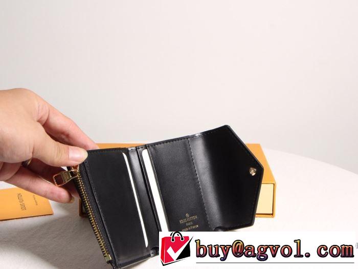 財布/ウォレット 秋冬ファッションコーディネート ルイ ヴィトン最重要！2019秋冬トレンド  LOUIS VUITTON  人気ファッション雑誌でも掲載