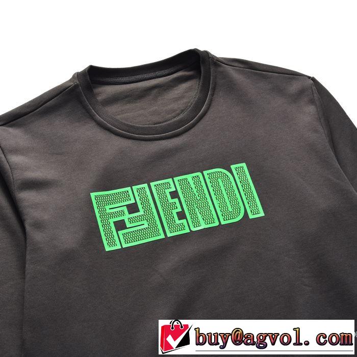 フェンディ FENDI ブラッシュアップして華やかに プルオーバーパーカー 2019年夏の一押しファッションアイテム