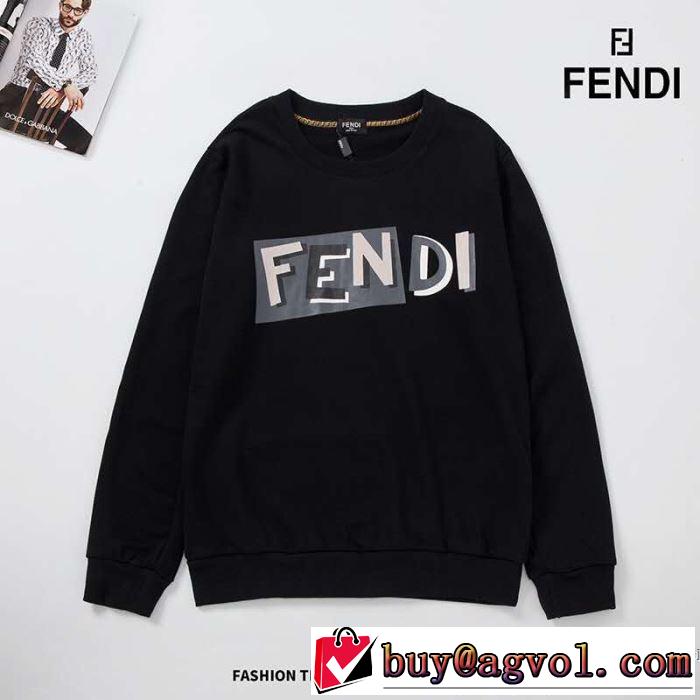 プルオーバーパーカー フェンディ FENDI 春夏らしい爽やかさ パーカー 【2019年】夏のファッション