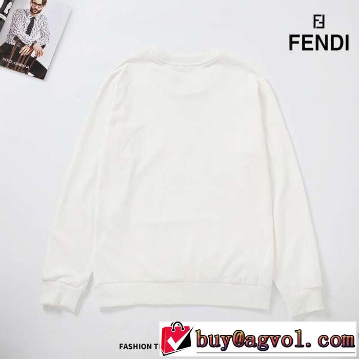 プルオーバーパーカー フェンディ FENDI 春夏らしい爽やかさ パーカー 【2019年】夏のファッション
