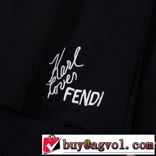 プルオーバーパーカー 切りっぱなしデザイン フェンディ FENDI パーカー 【2019年】夏のファッション
