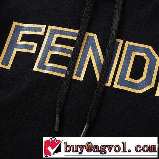 《2019年》今、注目のストリート 派手にはなりすぎず フェンディ FENDI パーカー  特に夏は人気アイテム