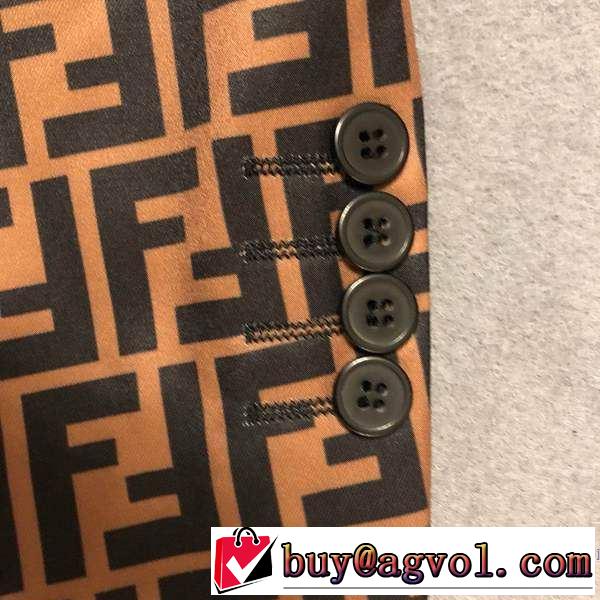 ハーフコート 2019SSのトレンド商品 フェンディ新しい斬新なスタイル  FENDI 鮮度アップブランド最新