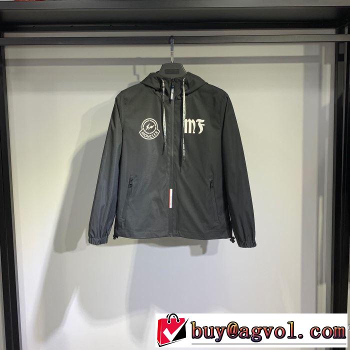 モンクレール MONCLER シンプルながら切れ味のいい  2色可選 フード付きコート2019年春夏シーズンの人気