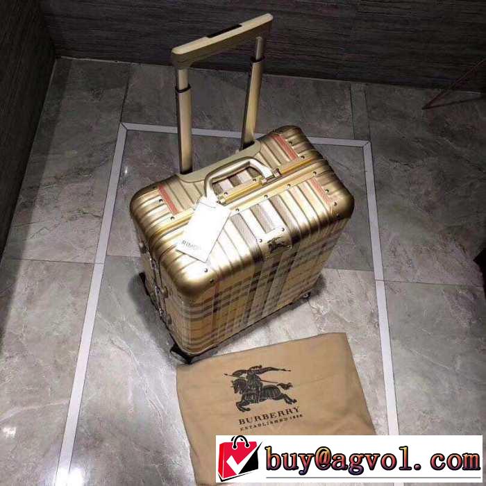 やっと見つけた国内即発 バーバリー格安SALE BURBERRY 正規品保証19春夏 スーツケース