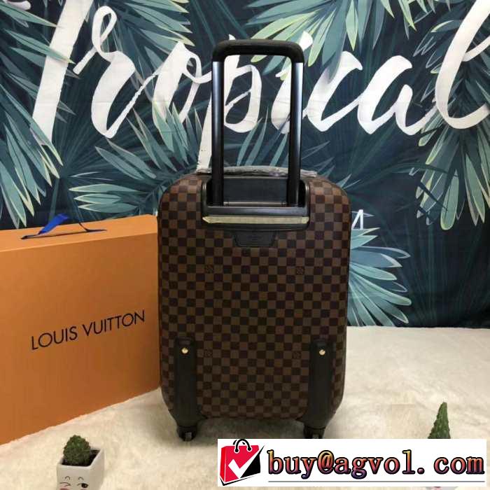 ルイ ヴィトン2019春夏の大注目トレンド LOUIS VUITTON  スーツケース 抜け感のあるキレイめ