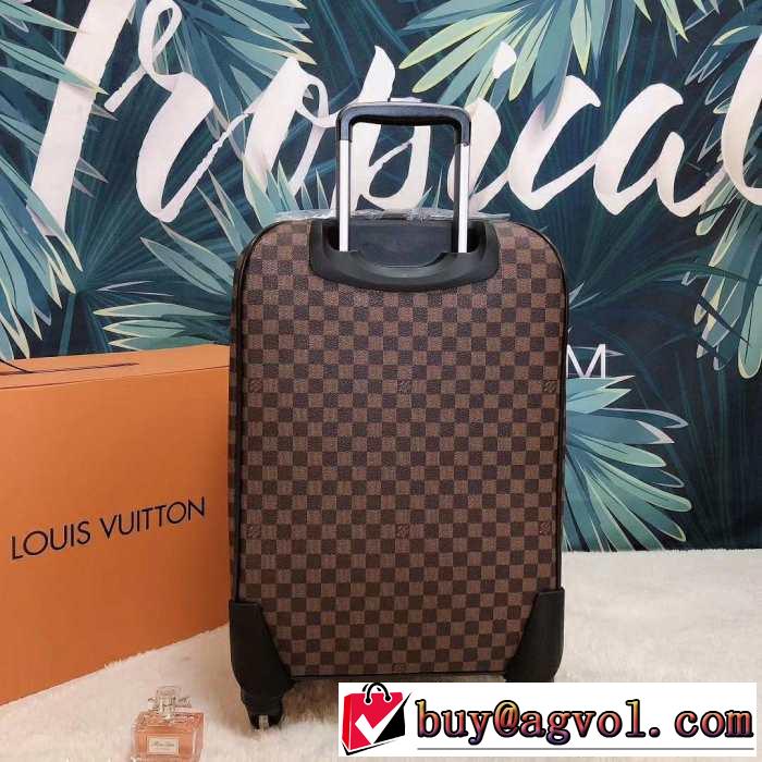 定番が欲しい方  LOUIS VUITTON  スーツケース ルイ ヴィトン 2019年最新ファッション大人の色味