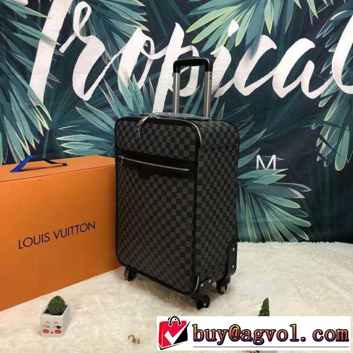 即完売 ルイ ヴィトン LOUIS VUITTON 2019SS スーツケース コーデ選ばずおしゃれのポイント