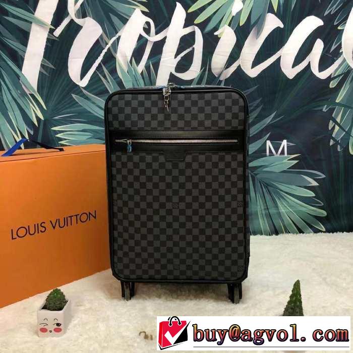 即完売 ルイ ヴィトン LOUIS VUITTON 2019SS スーツケース コーデ選ばずおしゃれのポイント