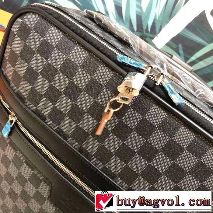 即完売 ルイ ヴィトン LOUIS VUITTON 2019SS スーツケース コーデ選ばずおしゃれのポイント